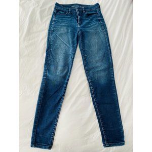 AMERICAN EAGLE Super Stretch Skinny Jean